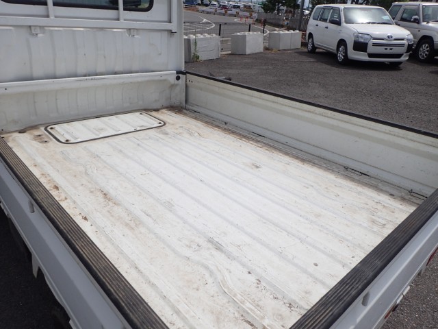 2006 Suzuki Carry JDM car for sale — photo 18 of 25