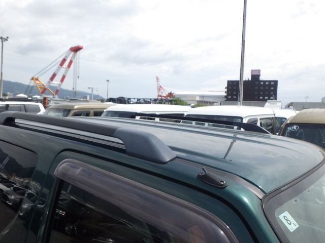 2006 Suzuki Jimny JDM car for sale — photo 24 of 25
