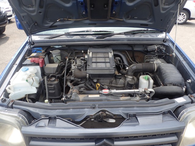 2007 Suzuki Jimny JDM car for sale — photo 9 of 22