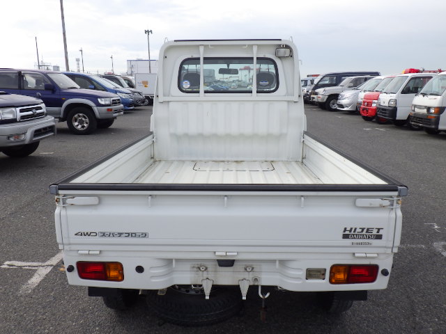 2006 Daihatsu Hijet JDM car for sale — photo 6 of 25