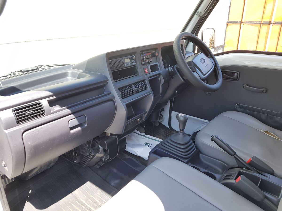 2010 Subaru Sambar JDM car for sale — photo 13 of 18